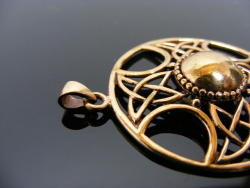 Anhänger - keltisch - keltisches Kreuz durchbrochen - Bronze
