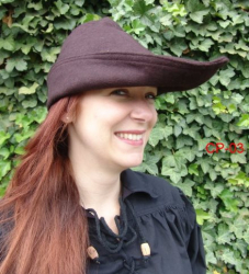 Kopfbedeckung LC - Robin Hood Hut aus Wolle in verschiedenen Farben - unisex